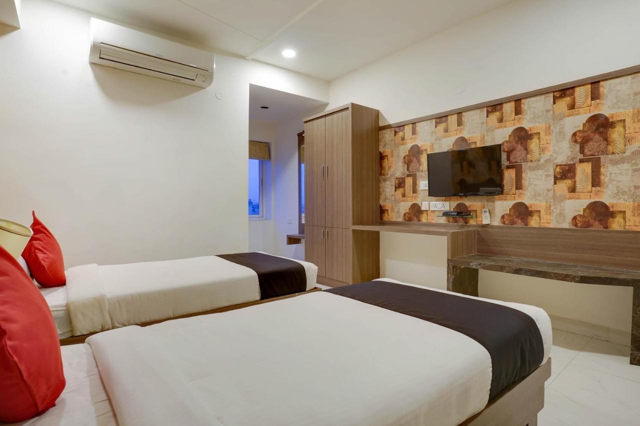 Townhouse Oak Sri Simran Park Hotel Near Secunderabad Railway Station Hyderabad Eksteriør billede