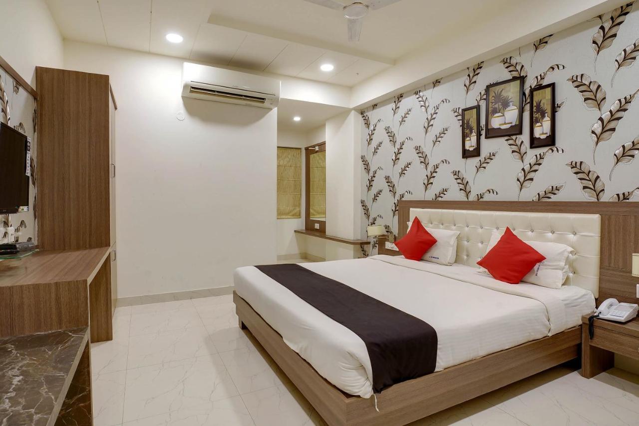 Townhouse Oak Sri Simran Park Hotel Near Secunderabad Railway Station Hyderabad Eksteriør billede