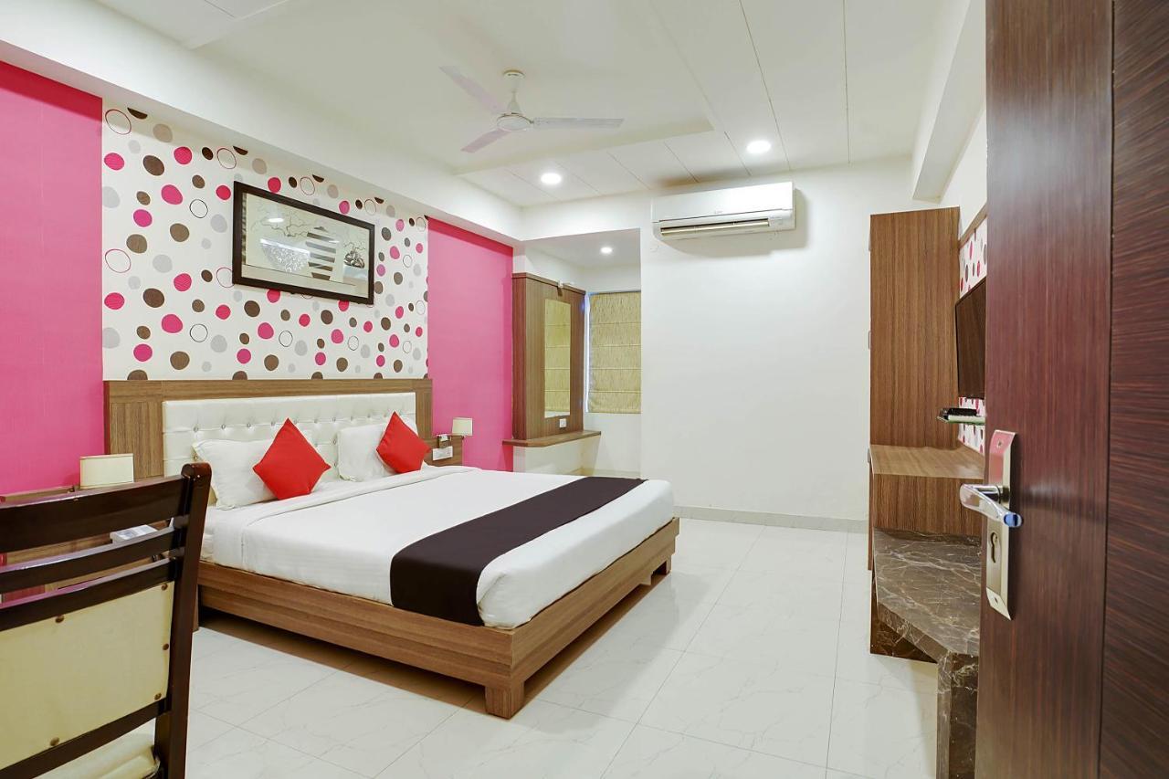 Townhouse Oak Sri Simran Park Hotel Near Secunderabad Railway Station Hyderabad Eksteriør billede