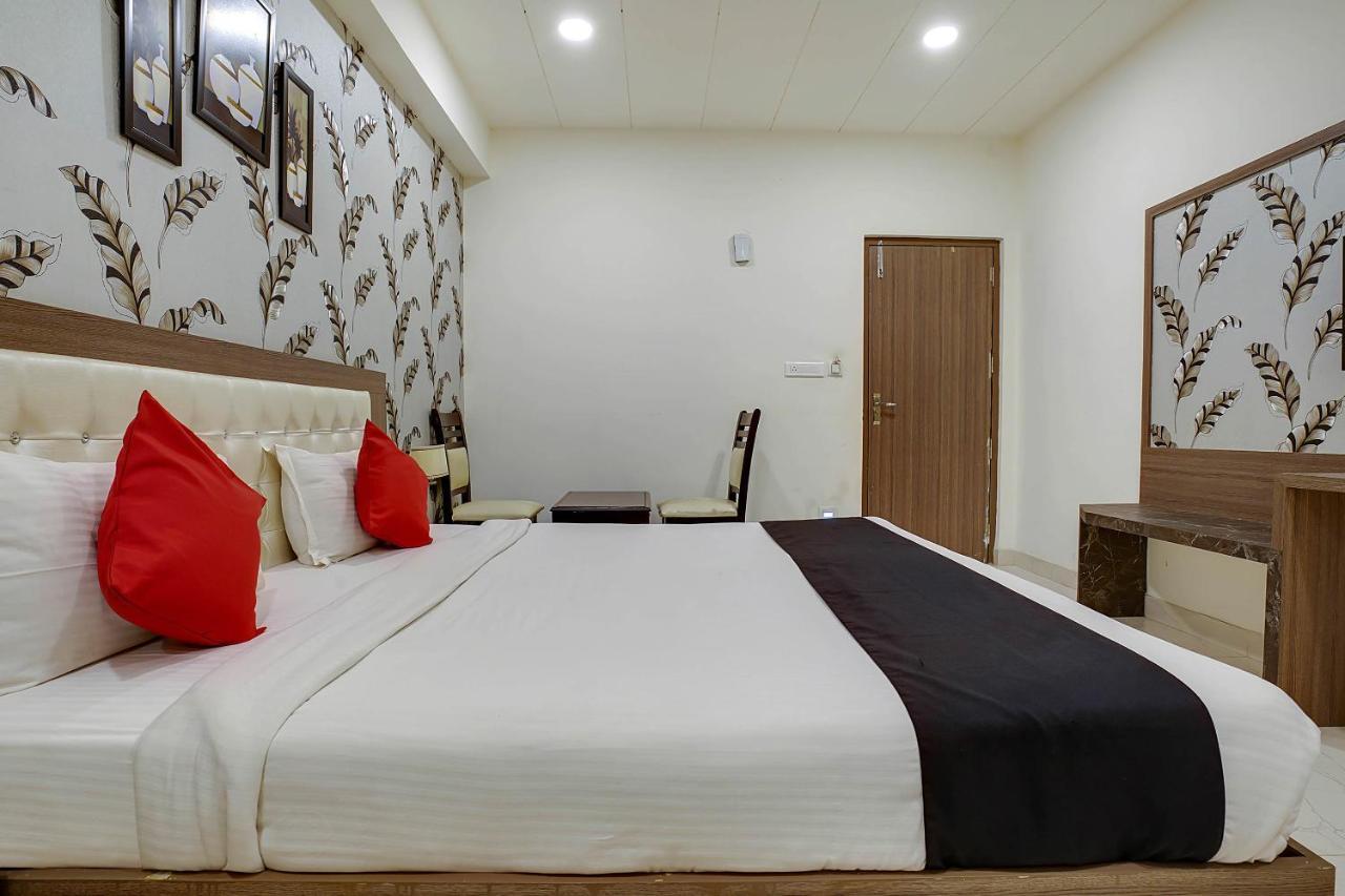 Townhouse Oak Sri Simran Park Hotel Near Secunderabad Railway Station Hyderabad Eksteriør billede